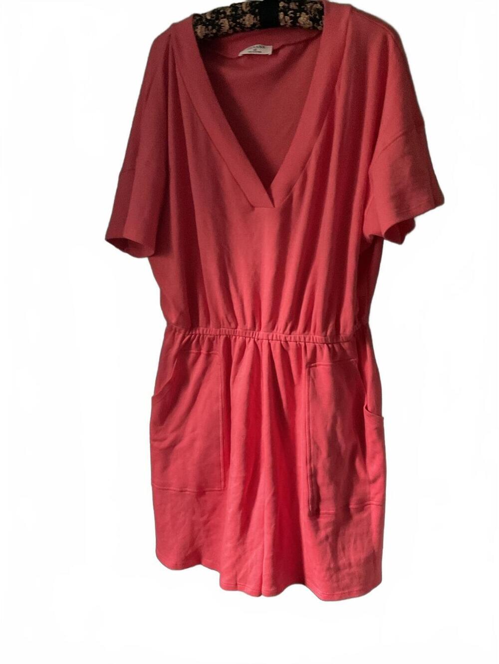 Zenana Coral V-Neck Casual Romper with Pockets, Size 1X - Picture 1 of 10